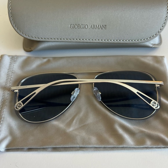 Authentic Giorgio Armani Aviators - Picture 2 of 5
